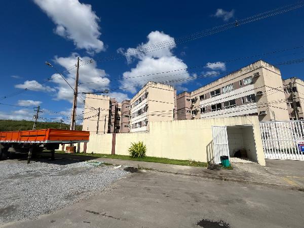 Vende-se em Sao Lourenco Da Mata-PE  apto, 62.19 de área total, 45.35 de área privativa,  2_qto(s), a.serv, WC, 1_sala(s), cozinha, 1_vaga(s) de garagem.