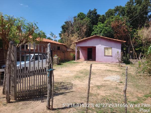 Vende-se em Altos-PI  Casa, 69.30 de área privativa, 600.00 de área do terreno,  3_qto(s), a.serv, WC, 1_sala(s), cozinha, Terraco, 1_vaga(s) de garagem.