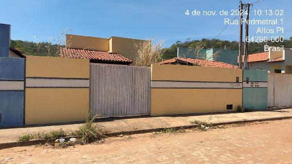 Vende-se em Altos-PI  Casa, 64.90 de área privativa, 200.00 de área do terreno,  2_qto(s), a.serv, WC, 1_sala(s), cozinha, 1_vaga(s) de garagem.