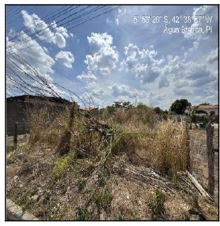 Vende-se em Agua Branca-PI  Casa, 61.20 de área privativa, 300.00 de área do terreno,  2_qto(s), a.serv, WC, 1_sala(s), cozinha.