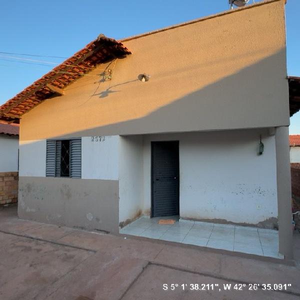 Vende-se em Altos-PI  Casa, 50.31 de área total, 50.31 de área privativa, 200.00 de área do terreno,  2_qto(s), WC, 1_sala(s), cozinha, Terraco.