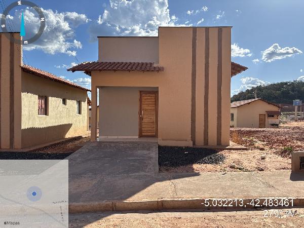 Vende-se em Altos-PI  Casa, 58.42 de área total, 58.42 de área privativa, 210.00 de área do terreno,  2_qto(s), varanda, a.serv, WC, 1_sala(s), cozinha.