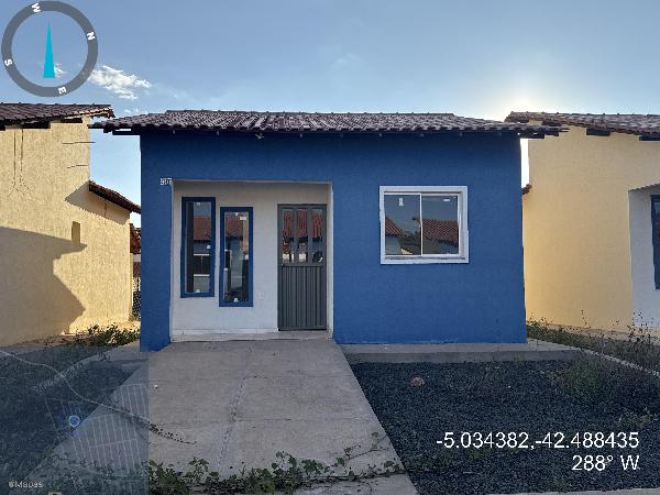 Vende-se em Altos-PI  Casa, 54.40 de área total, 54.40 de área privativa, 160.00 de área do terreno,  2_qto(s), a.serv, WC, 1_sala(s), cozinha, 1_vaga(s) de garagem.
