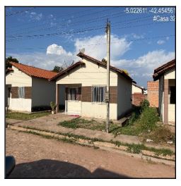 Vende-se em Altos-PI  Casa, 58.50 de área privativa, 200.00 de área do terreno,  2_qto(s), WC, 1_sala(s), sacada, cozinha.