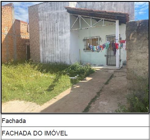 Vende-se em Altos-PI  Casa, 68.49 de área privativa, 200.00 de área do terreno,  3_qto(s), a.serv, WC, 1_sala(s), cozinha, Terraco.