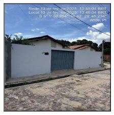Vende-se em Altos-PI  Casa, 52.21 de área privativa, 220.96 de área do terreno,  2_qto(s), varanda, a.serv, WC, 1_sala(s), cozinha.