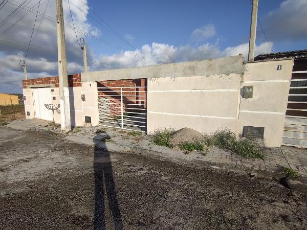 Vende-se em Ceara-Mirim-RN  Casa, 58.41 de área privativa, 133.33 de área do terreno,  2_qto(s), WC, cozinha, Terraco, 1_vaga(s) de garagem.