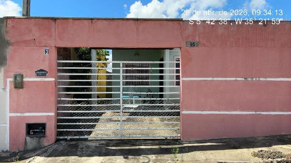 Vende-se em Ceara-Mirim-RN  Casa, 58.41 de área total, 58.41 de área privativa, 133.33 de área do terreno,  2_qto(s), a.serv, WC, 1_sala(s), cozinha, Terraco.