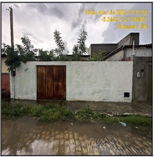 Vende-se em Mossoro-RN  Casa, 58.60 de área total, 58.60 de área privativa, 200.00 de área do terreno,  2_qto(s), varanda, a.serv, WC, 1_sala(s), cozinha.