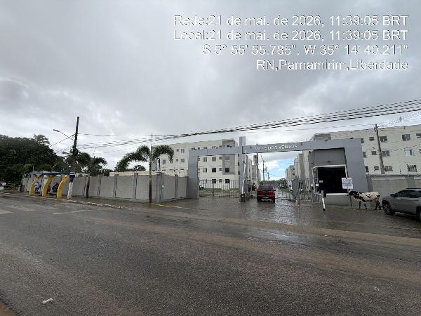 Vende-se em Parnamirim-RN  apto, 49.00 de área total, 38.20 de área privativa,  2_qto(s), WC, 1_sala(s), cozinha, 1_vaga(s) de garagem.
