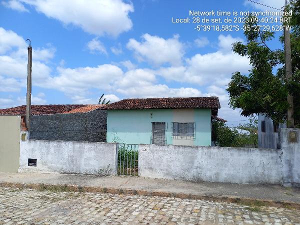 Vende-se em Ceara-Mirim-RN  Casa, 46.94 de área total, 46.94 de área privativa, 200.00 de área do terreno,  2_qto(s), WC, 1_sala(s), cozinha.