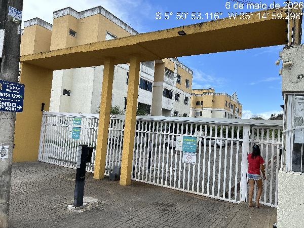 Vende-se em Natal-RN  apto, 90.55 de área total, 65.10 de área privativa,  2_qto(s), a.serv, WC, 1_sala(s), cozinha, 1_vaga(s) de garagem.