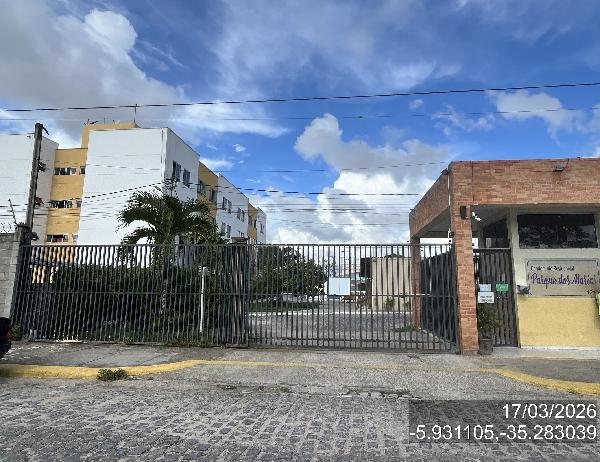 Vende-se em Parnamirim-RN  apto, 82.71 de área total, 59.87 de área privativa,  2_qto(s), a.serv, WC, 1_sala(s), cozinha, 1_vaga(s) de garagem.