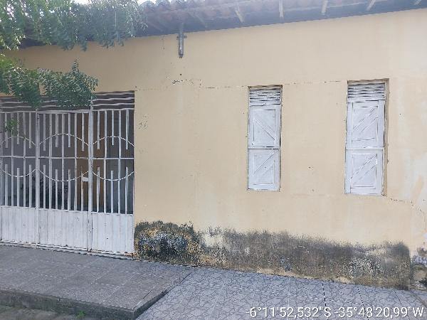 Vende-se em Tangara-RN  Casa, 98.00 de área total, 98.00 de área privativa, 195.00 de área do terreno,  2_qto(s), a.serv, WC, 1_sala(s), cozinha, 1_vaga(s) de garagem.