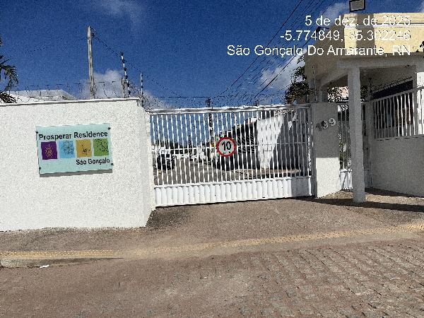 Vende-se em Sao Goncalo Do Amarante-RN  Casa, 53.57 de área total, 53.57 de área privativa, 114.55 de área do terreno,  2_qto(s), varanda, a.serv, WC, 1_sala(s), cozinha.