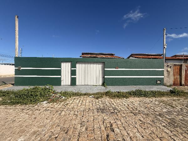 Vende-se em Mossoro-RN  Casa, 58.60 de área total, 58.60 de área privativa, 255.00 de área do terreno,  2_qto(s), varanda, a.serv, WC, 1_sala(s), cozinha.