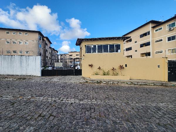 Vende-se em Parnamirim-RN  apto, 67.53 de área total, 67.53 de área privativa,  2_qto(s), WC, 1_sala(s), cozinha, 1_vaga(s) de garagem.