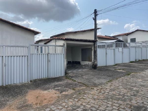 Vende-se em Sao Goncalo Do Amarante-RN  Casa, 67.89 de área privativa, 106.27 de área do terreno,  2_qto(s), a.serv, WC, 1_sala(s), cozinha, Terraco.