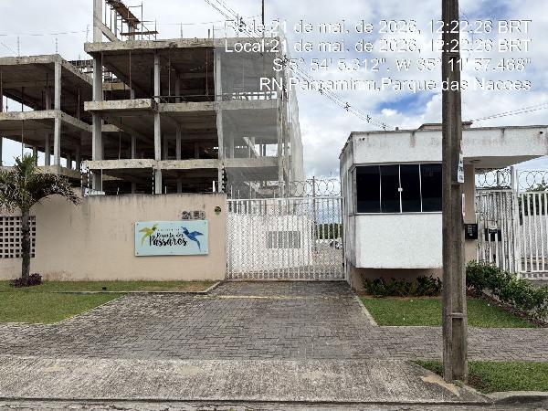 Vende-se em Parnamirim-RN  apto, 84.06 de área total, 61.71 de área privativa,  2_qto(s), WC, 1_sala(s), cozinha, 1_vaga(s) de garagem.