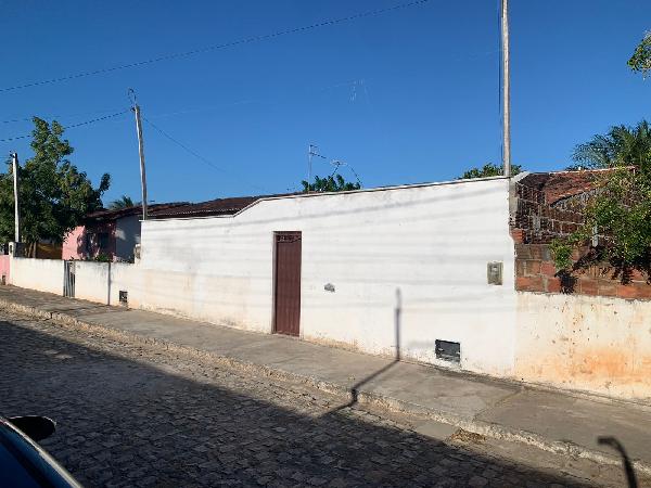 Vende-se em Ceara-Mirim-RN  Casa, 46.94 de área privativa, 200.00 de área do terreno,  2_qto(s), a.serv, WC, 1_sala(s), cozinha.
