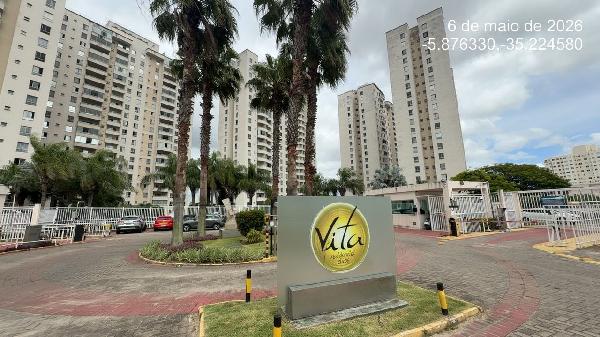Vende-se em Natal-RN  apto, 90.91 de área total, 49.61 de área privativa,  2_qto(s), a.serv, WC, 1_sala(s), cozinha, 1_vaga(s) de garagem.