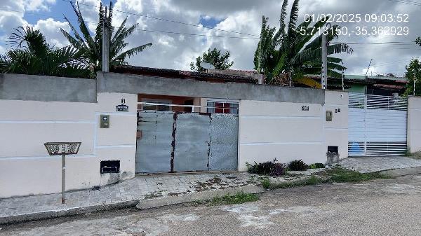 Vende-se em Ceara-Mirim-RN  Casa, 133.33 de área total, 58.41 de área privativa, 133.33 de área do terreno,  2_qto(s), a.serv, WC, 1_sala(s), cozinha, Terraco.