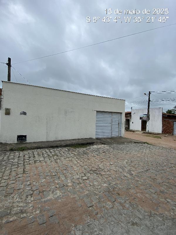 Vende-se em Ceara-Mirim-RN  Casa, 51.71 de área total, 51.71 de área privativa, 135.78 de área do terreno,  2_qto(s), a.serv, WC, 1_sala(s), cozinha, Terraco.
