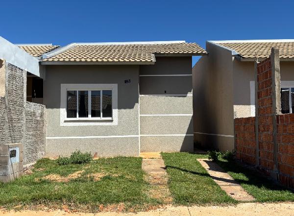 Vende-se em Tres Lagoas-MS  apto, 55.03 de área total, 55.03 de área privativa,  2_qto(s), a.serv, WC, 1_sala(s), cozinha, 1_vaga(s) de garagem.