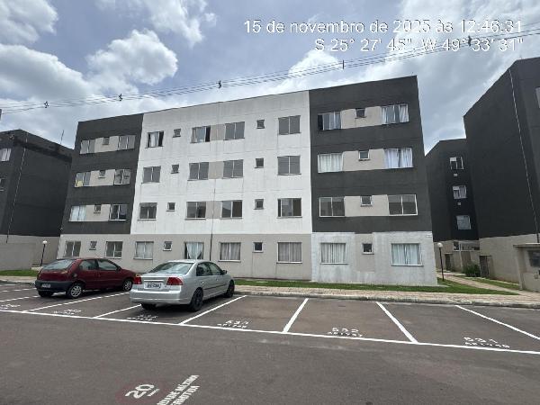 Vende-se em Campo Largo-PR  apto, 45.82 de área total, 40.00 de área privativa,  2_qto(s), WC, 1_sala(s), cozinha, 1_vaga(s) de garagem.