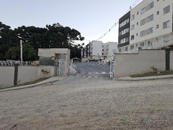 Vende-se em Campo Largo-PR  apto, 46.13 de área total, 40.00 de área privativa,  2_qto(s), WC, 1_sala(s), cozinha, 1_vaga(s) de garagem.