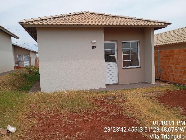 Vende-se em Arapongas-PR  Casa, 43.85 de área total, 43.85 de área privativa, 160.00 de área do terreno,  2_qto(s), a.serv, WC, 1_sala(s), cozinha, 1_vaga(s) de garagem.