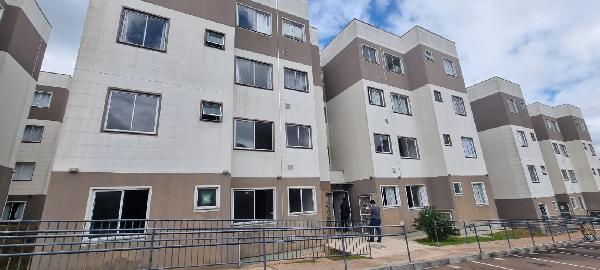 Vende-se em Campo Largo-PR  apto, 49.88 de área total, 43.51 de área privativa,  2_qto(s), a.serv, WC, 1_sala(s), cozinha, 1_vaga(s) de garagem.