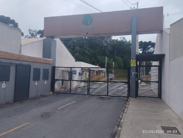 Vende-se em Fazenda Rio Grande-PR  Casa, 42.00 de área total, 42.00 de área privativa, 156.30 de área do terreno,  2_qto(s), a.serv, WC, 1_sala(s), cozinha.