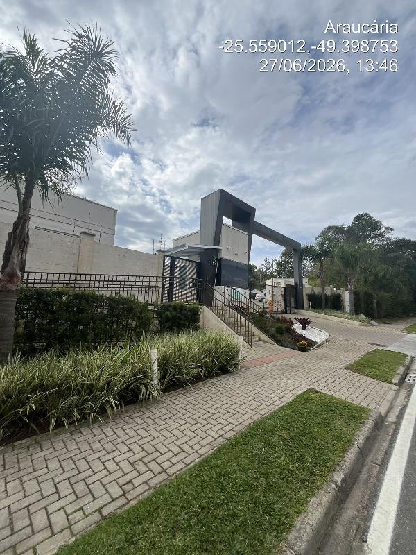 Vende-se em Araucaria-PR  apto, 47.14 de área total, 38.40 de área privativa,  2_qto(s), WC, 1_sala(s), cozinha, 1_vaga(s) de garagem.