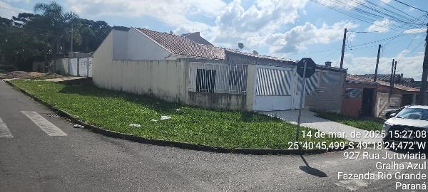 Vende-se em Fazenda Rio Grande-PR  Casa, 138.91 de área total, 51.72 de área privativa, 194.79 de área do terreno,  4_qto(s), a.serv, WC, 1_sala(s), cozinha, 1_vaga(s) de garagem.