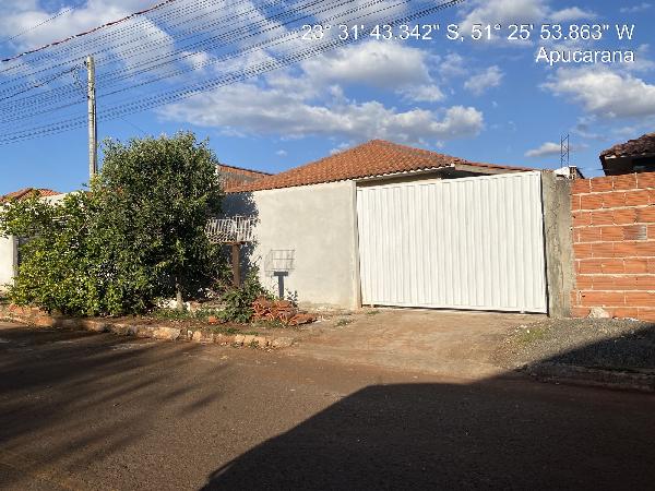Vende-se em Apucarana-PR  Casa, 45.74 de área total, 45.74 de área privativa, 200.36 de área do terreno,  2_qto(s), a.serv, WC, 1_sala(s), cozinha.
