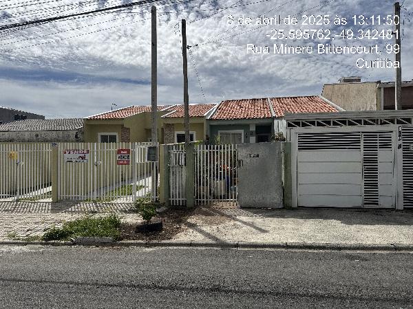 Vende-se em Curitiba-PR  Casa, 38.92 de área total, 38.92 de área privativa, 70.00 de área do terreno,  2_qto(s), a.serv, WC, 1_sala(s), cozinha.