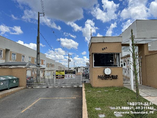 Vende-se em Almirante Tamandare-PR  apto, 38.44 de área total, 37.80 de área privativa,  2_qto(s), WC, 1_sala(s), cozinha, 1_vaga(s) de garagem.