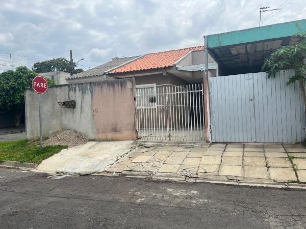 Vende-se em Curitiba-PR  Casa, 39.04 de área total, 39.04 de área privativa, 104.00 de área do terreno,  2_qto(s), a.serv, WC, 1_sala(s), cozinha, 1_vaga(s) de garagem.