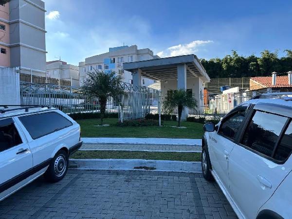 Vende-se em Curitiba-PR  apto, 47.95 de área privativa, 1_vaga(s) de garagem.