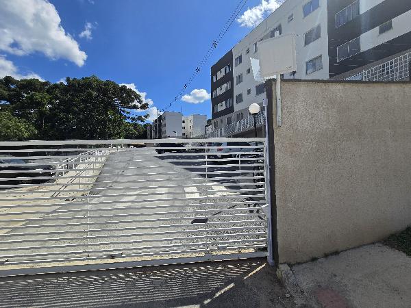 Vende-se em Campo Largo-PR  apto, 66.14 de área total, 40.00 de área privativa,  2_qto(s), a.serv, WC, 1_sala(s), cozinha, Terraco, 1_vaga(s) de garagem.