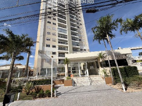 Vende-se em Maringa-PR  apto, 79.98 de área privativa, 2_vaga(s) de garagem.