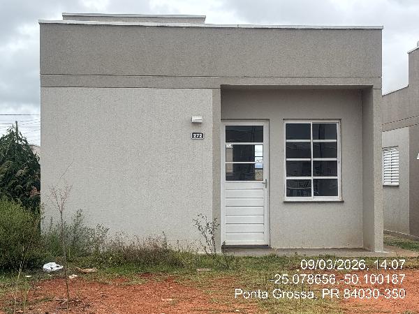 Vende-se em Ponta Grossa-PR  Casa, 48.64 de área total, 48.64 de área privativa, 160.00 de área do terreno,  2_qto(s), a.serv, WC, 1_sala(s), cozinha.