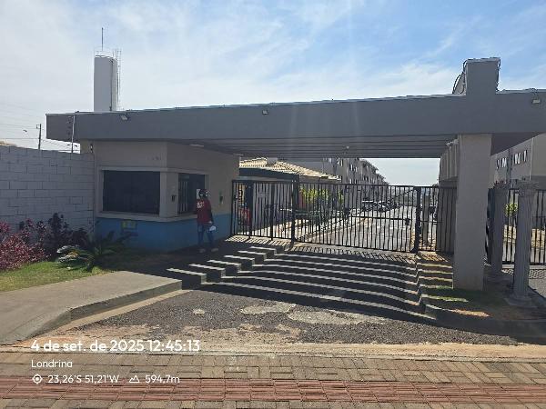 Vende-se em Londrina-PR  apto, 92.83 de área total, 48.96 de área privativa,  2_qto(s), 1_sala(s), cozinha, 1_vaga(s) de garagem.