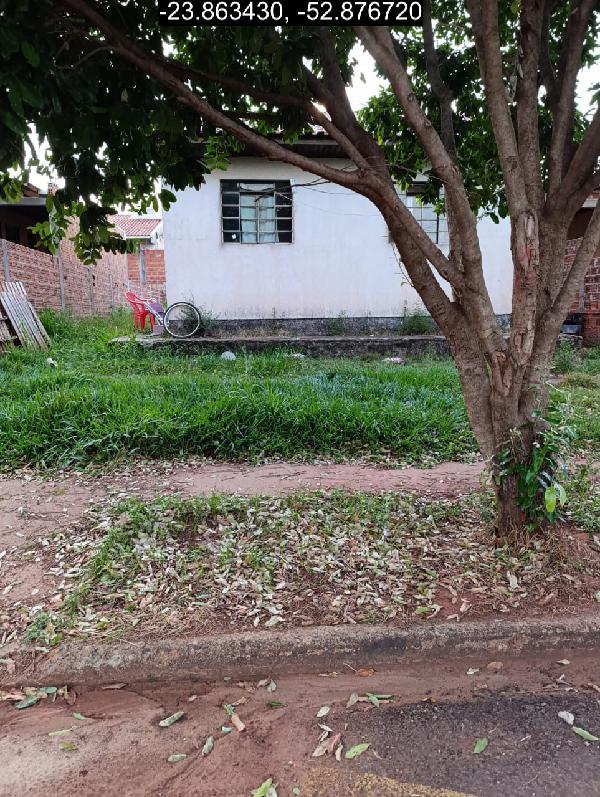 Vende-se em Tuneiras Do Oeste-PR  Casa, 47.79 de área total, 47.79 de área privativa, 240.09 de área do terreno,  2_qto(s), a.serv, WC, 1_sala(s), cozinha.