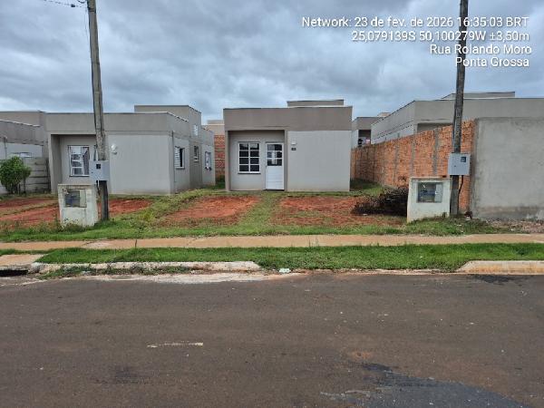 Vende-se em Ponta Grossa-PR  Casa, 48.64 de área total, 48.64 de área privativa, 160.00 de área do terreno,  2_qto(s), a.serv, WC, 1_sala(s), cozinha.