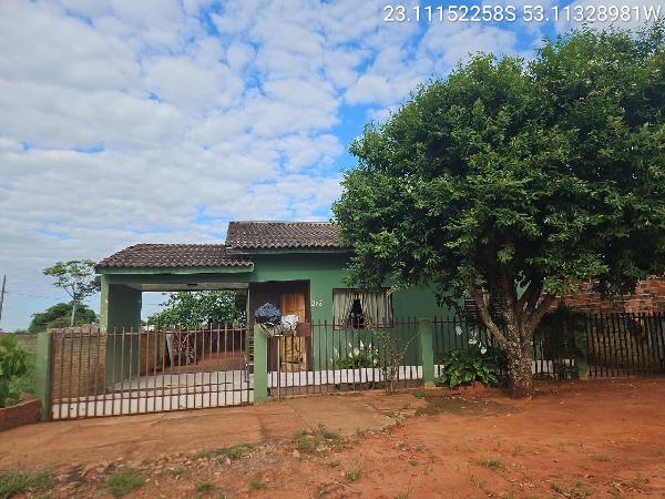 Vende-se em Santa Monica-PR  Casa, 64.94 de área privativa, 204.00 de área do terreno,  2_qto(s), a.serv, WC, 1_sala(s), cozinha, 1_vaga(s) de garagem.