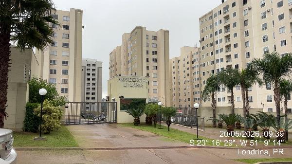 Vende-se em Londrina-PR  apto, 77.51 de área total, 43.60 de área privativa,  2_qto(s), WC, 1_sala(s), cozinha, 1_vaga(s) de garagem.