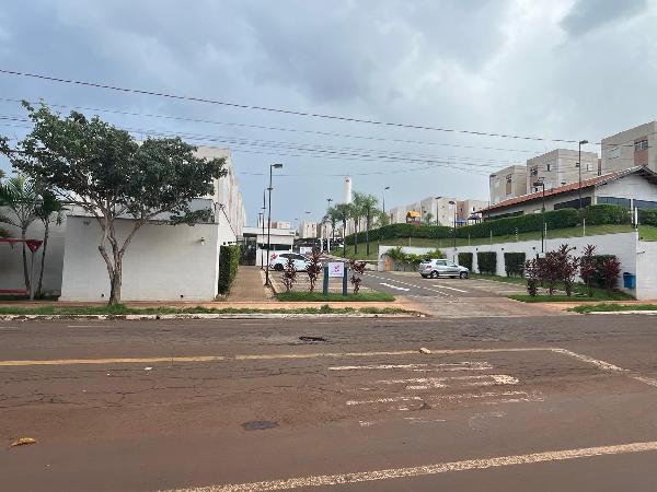 Vende-se em Londrina-PR  apto, 60.01 de área total, 46.38 de área privativa,  2_qto(s), WC, 1_sala(s), cozinha, 1_vaga(s) de garagem.