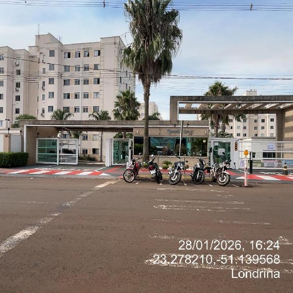 Vende-se em Londrina-PR  apto, 43.13 de área total, 43.13 de área privativa,  2_qto(s), WC, 1_sala(s), cozinha, 1_vaga(s) de garagem.